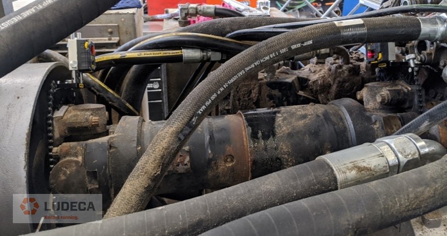 水力压裂钻机的对准检查